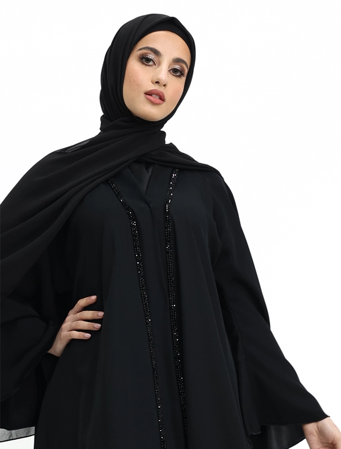 Black Pearl  Makeba  Abaya
